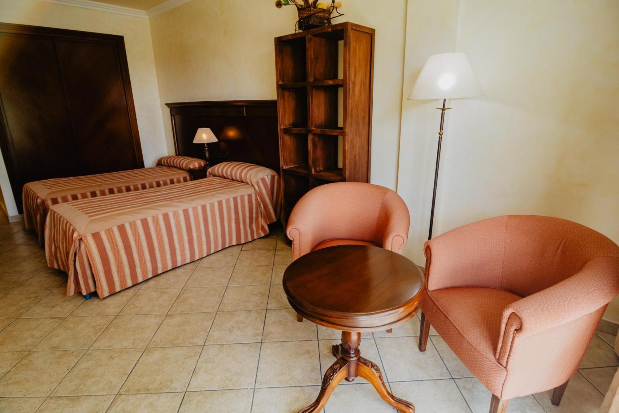 Hotel Hacienda Don Manuel Granja de Torrehermosa Εξωτερικό φωτογραφία